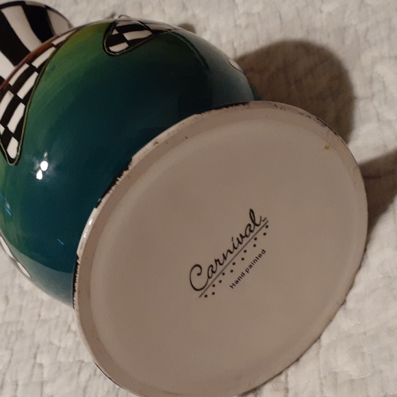 Carnival Hand Painted Alice in Wonderland Jewelry Tray & Vase - Picture 9 of 12